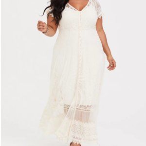 NWT TORRID IVORY LACE MAXI DRESS, bridal shower
